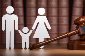 Судебный порядок усыновления ребенка